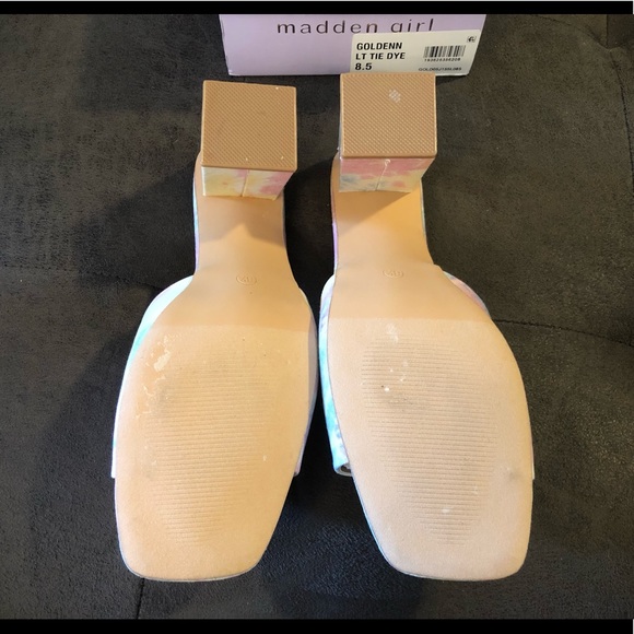 Madden Girl Tie-Dye Heel Sandals - Picture 5 of 6